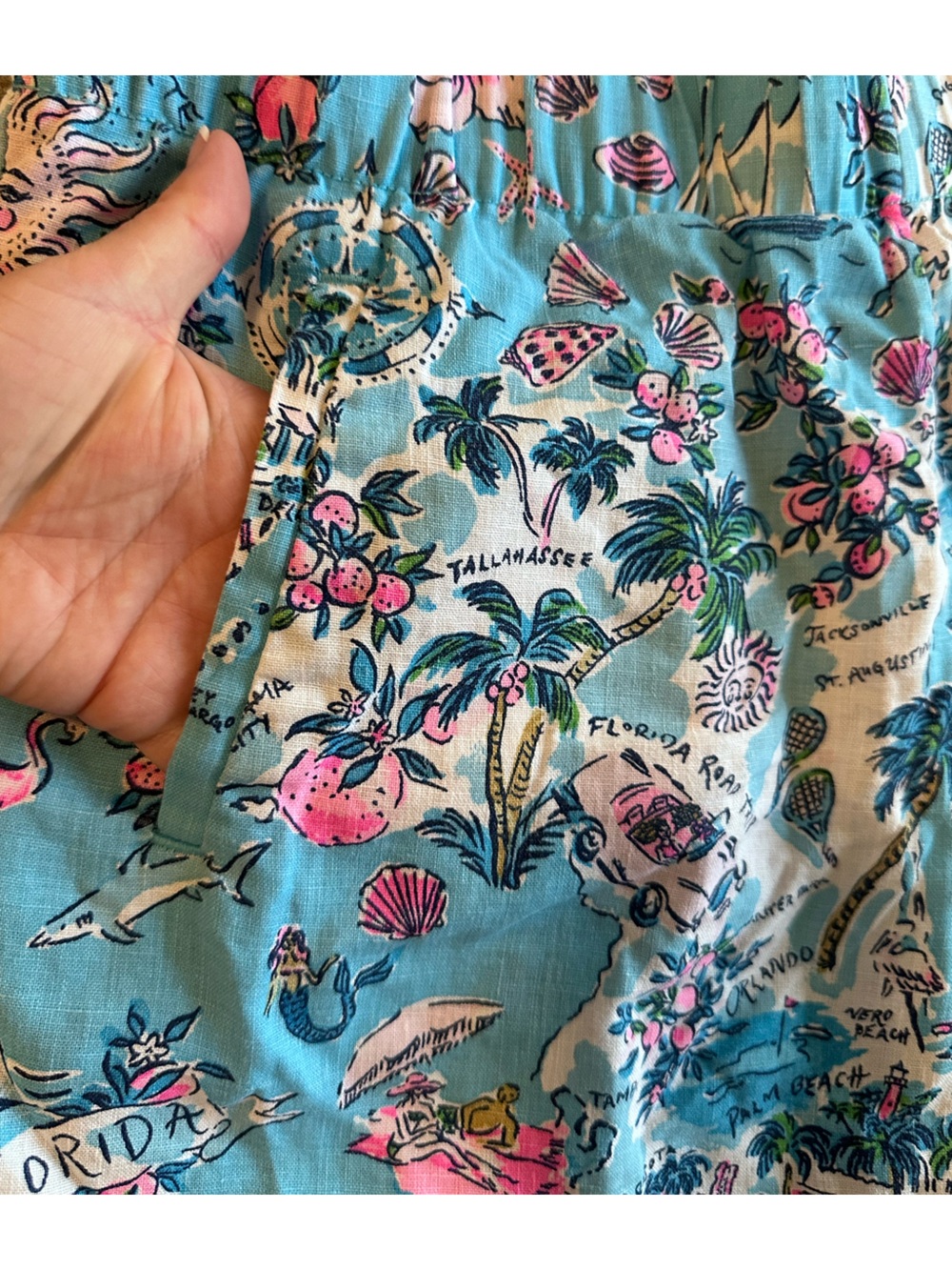 Lilly Pulitzer Blue Tropical Map Print Women's Shorts - Picture 4 of 5